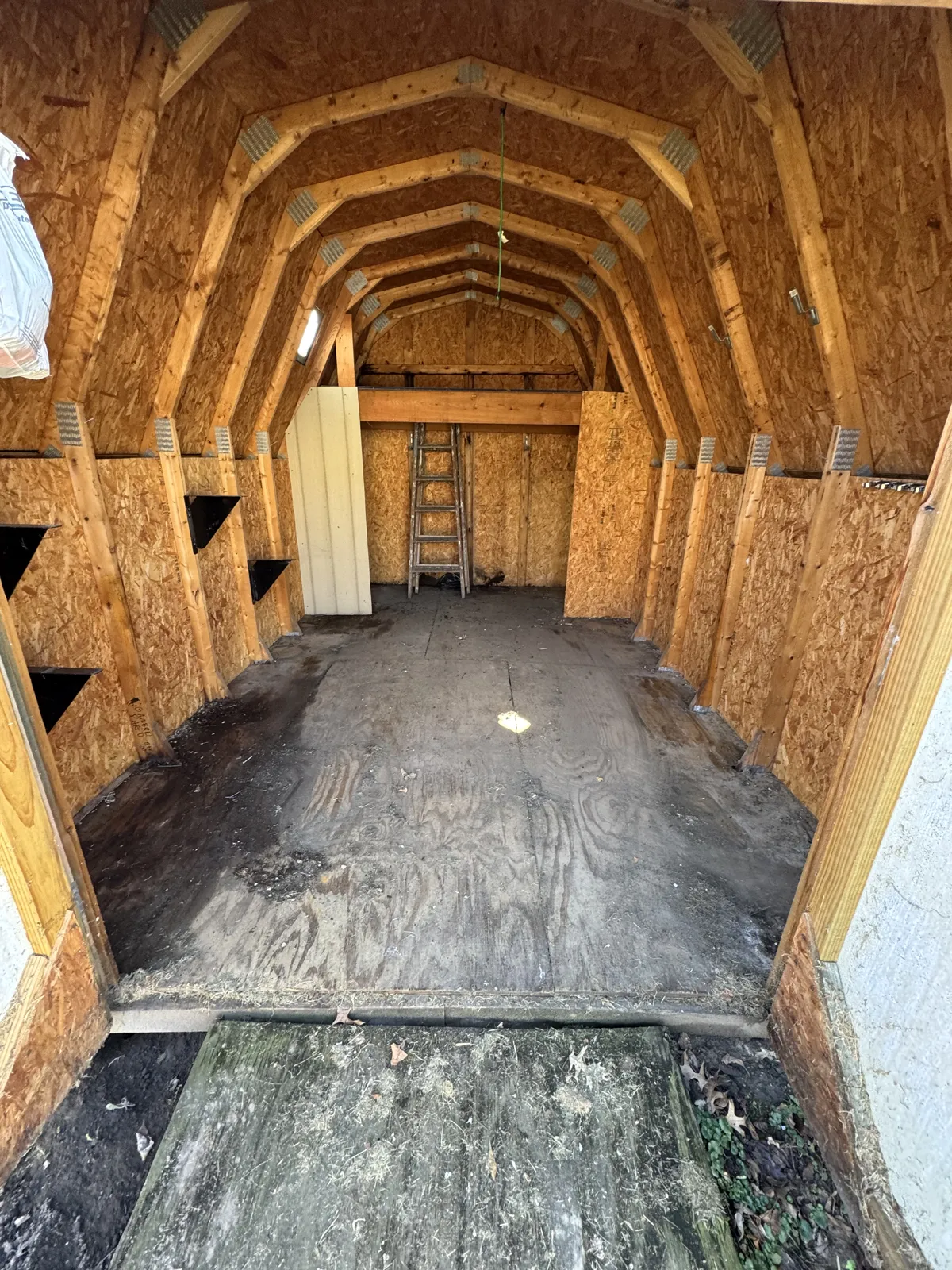 Same gambrel shed completely emptied